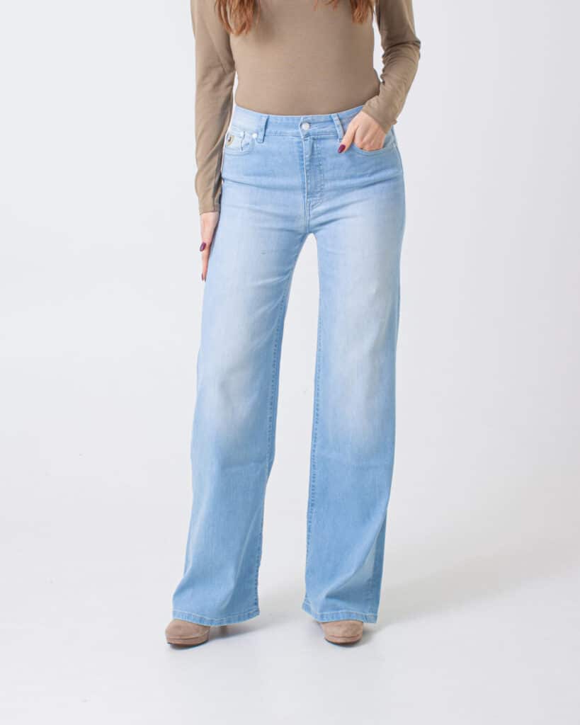 SILVIA DEN HYPERSOFT BLEACH main image 1