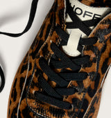 Alley Leopard