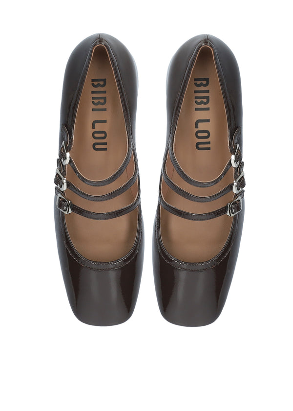 Ballet flats - wrinkled patent brown