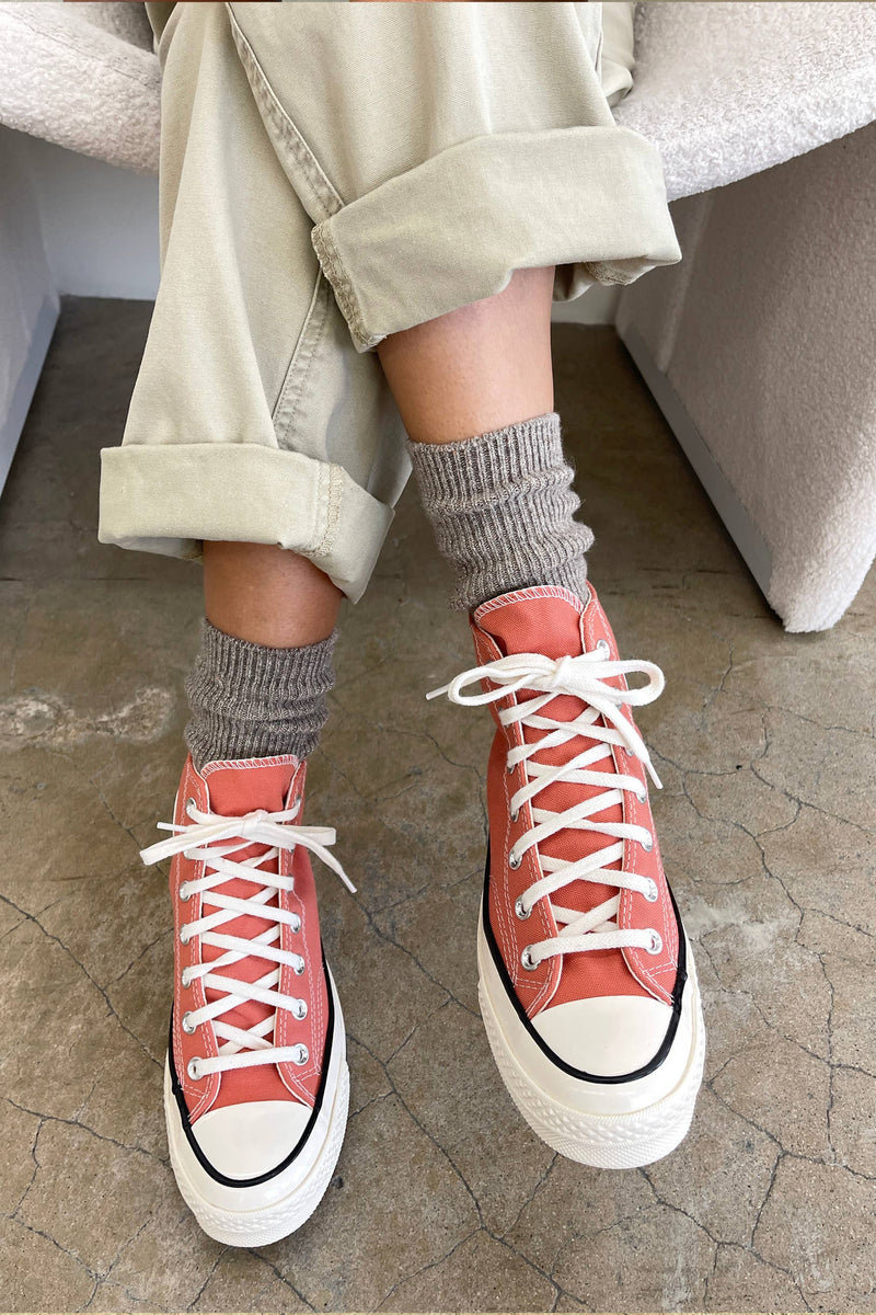 Winter Sparkle Socks: Champagne