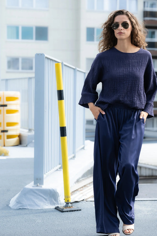 Anna satin pants Navy